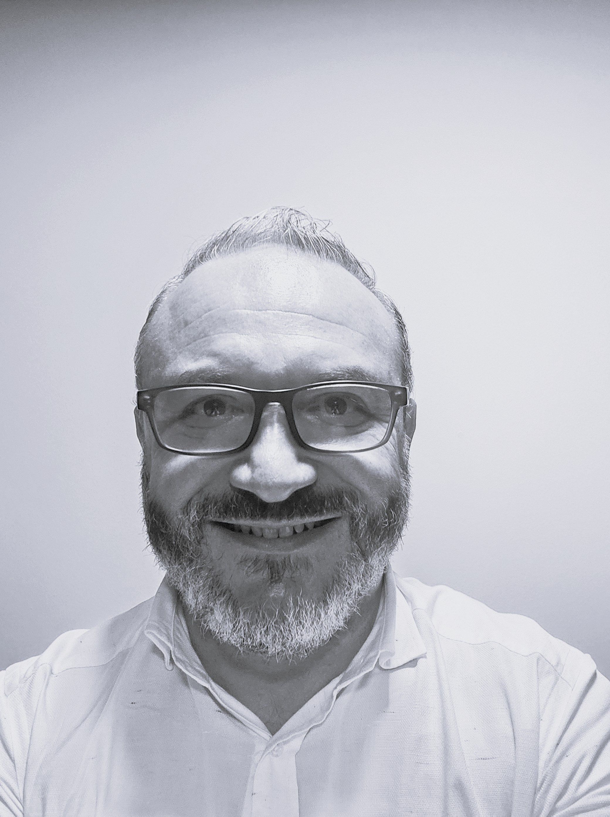 Psicólogo Cristián Álvarez Borie - Doctor en psicología, especialista en psicología jurídica y forense